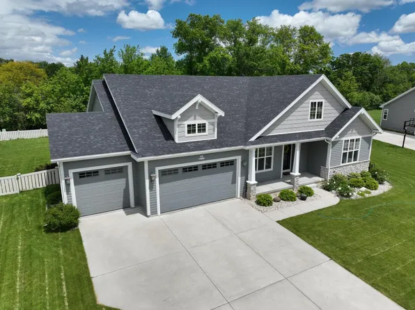 N61W21312 Legacy TRAIL, Menomonee Falls, WI 53051