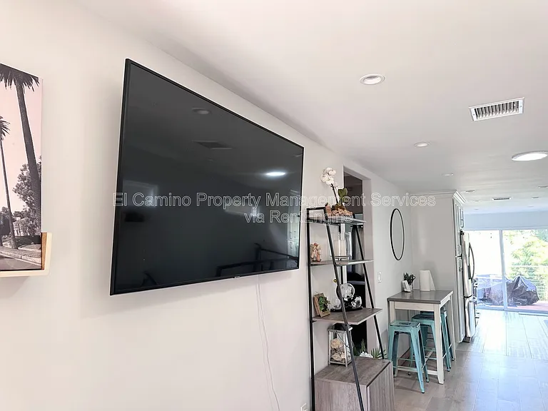 4133 Raynol St — Photo 4