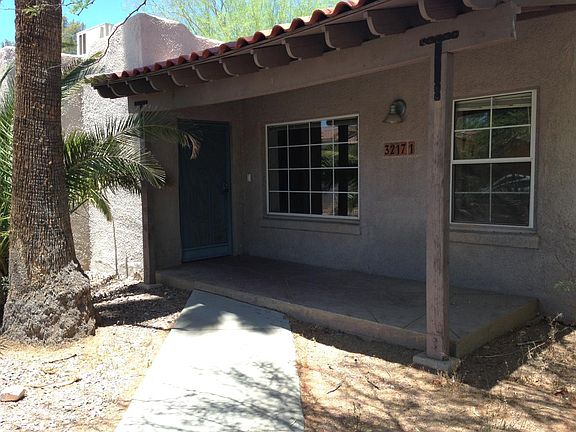 2nd image of 3217 E Hawthorne St #1