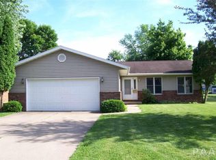 1234 E Locust St, Canton, IL 61520