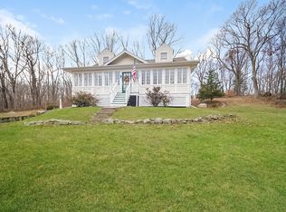 155 Pepper St, Monroe, CT 06468