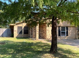 1015 San Saba Dr, College Station, TX 77845