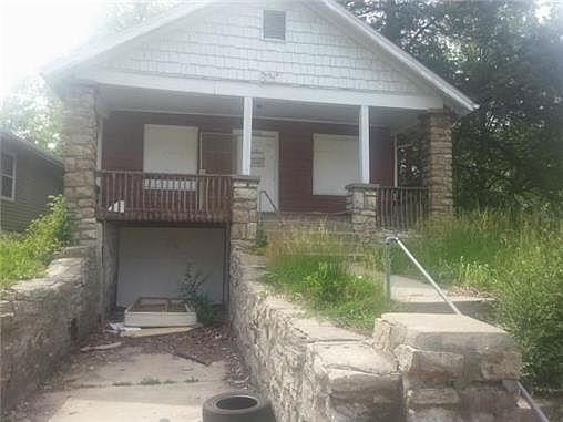 5th image of 7100 Bales Ave