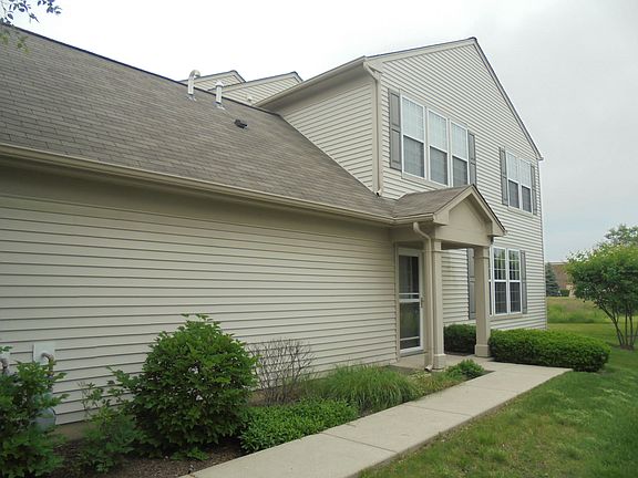2nd image of 120 W Buckingham Dr Unit 120