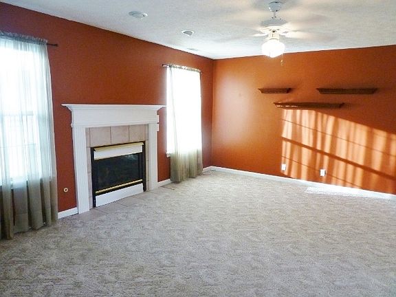5th image of 5022 Saddle Dr
