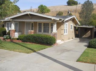83 Locust Ave, Hollister, CA 95023