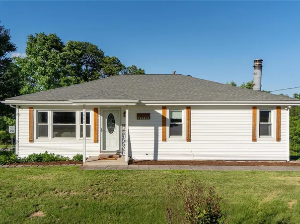 1866 Engle Dr, Arnold, MO 63010