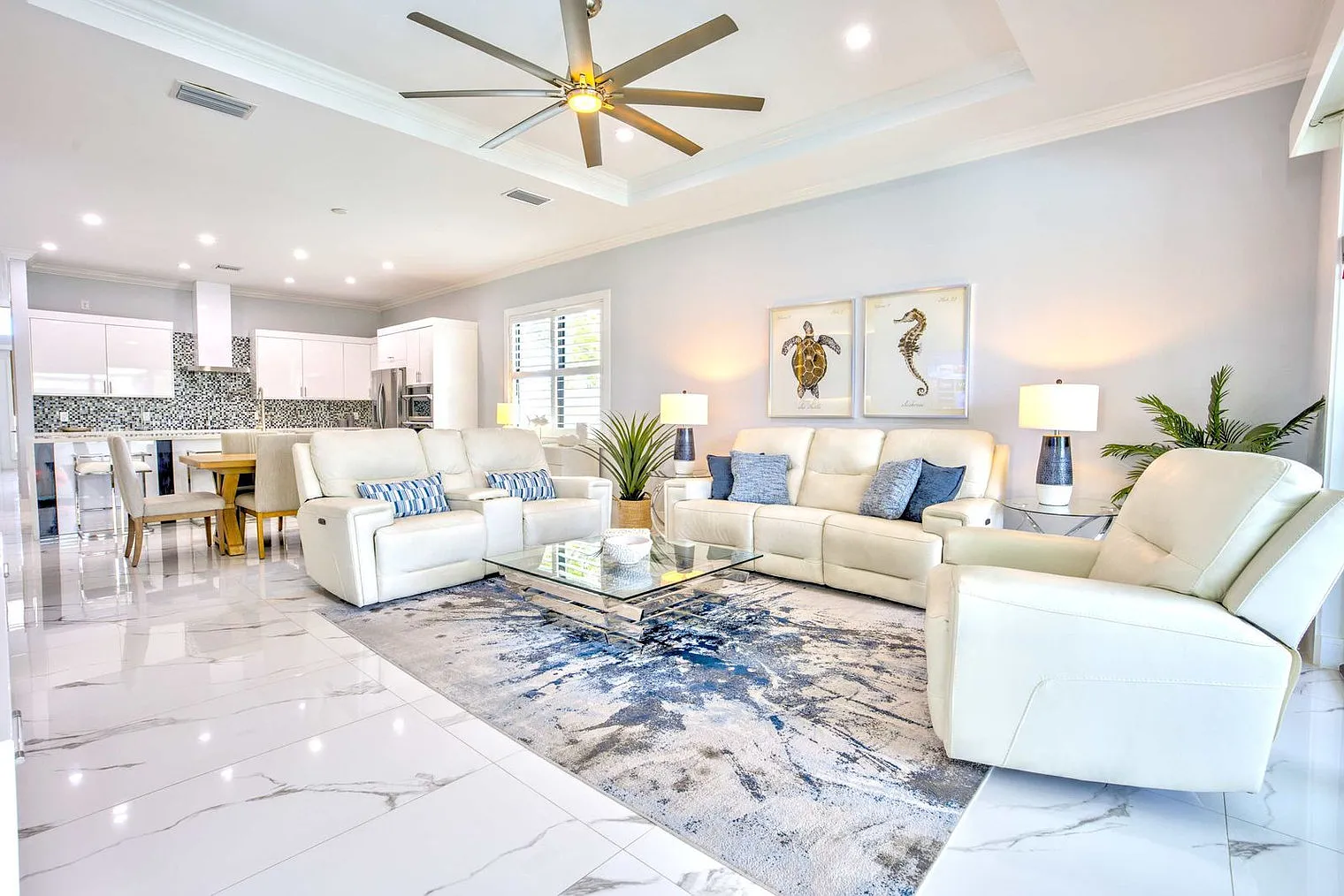 4 bed, 3.0 bath, 2583 sqft, $6,276 — Photo 4