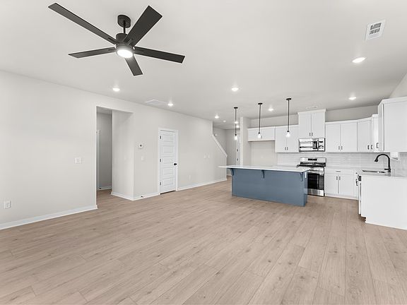 4th image of 4707 SW Wakanda St