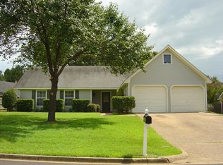 635 Live Oak Dr, Madison, MS 39110