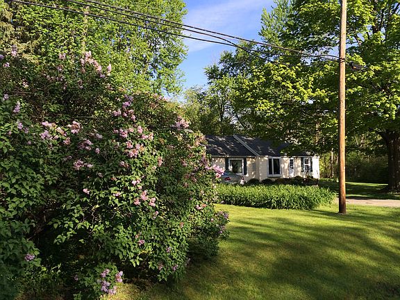 2nd image of 7024 Linden Rd