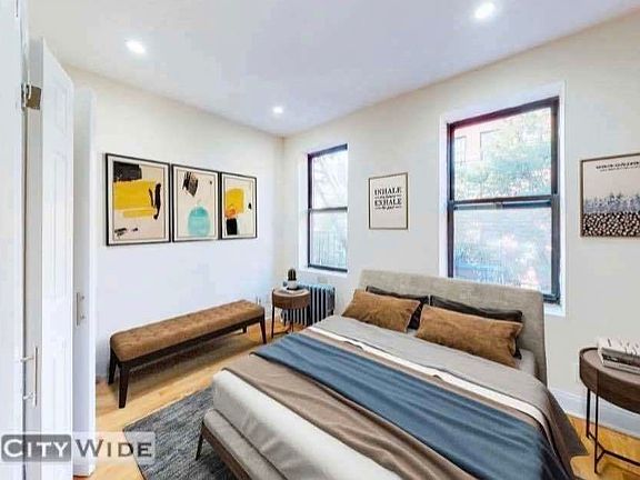 2nd image of 42 Clinton St #33