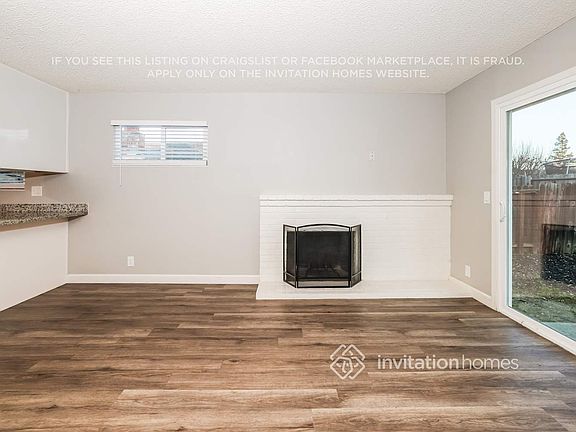 4th image of 1024 Woodridge Dr