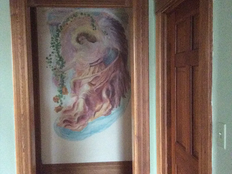 835 Vine St — Photo 7