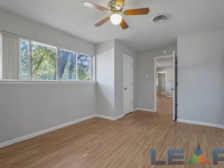 1917 Jacqueline Dr — Photo 10