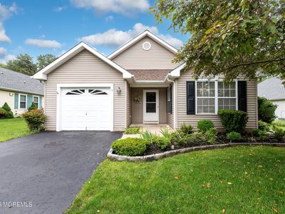3 Woodspring Lane, Whiting, NJ, 08759