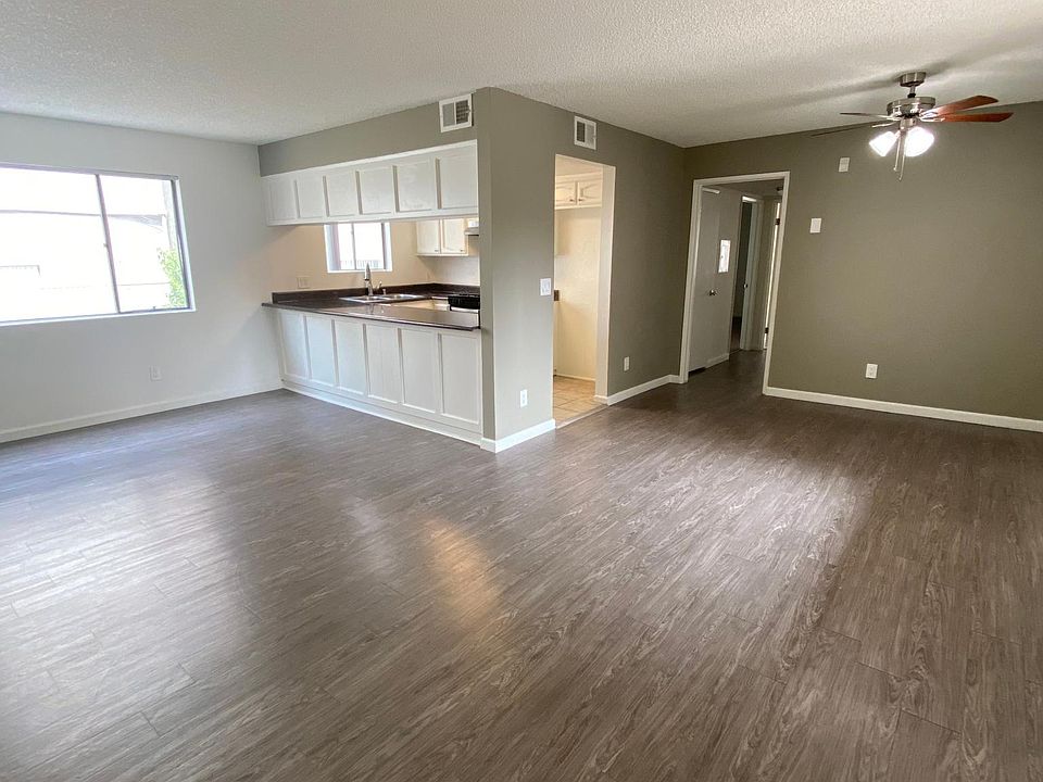 1st image of 15329 Vose St APT 104