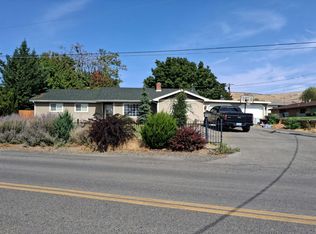 4509 Hillcrest Dr, Yakima, WA 98901