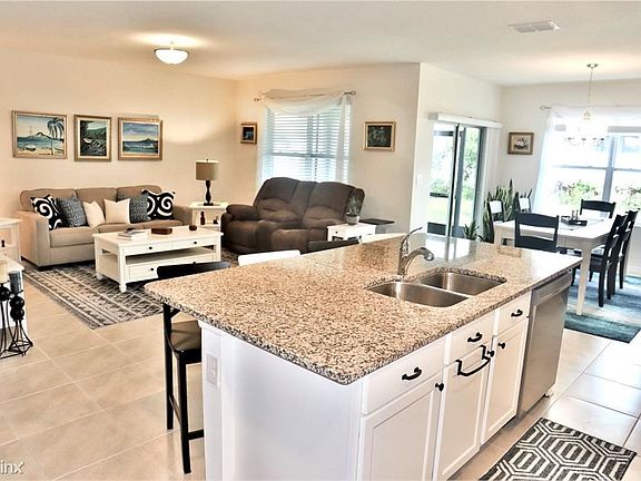 5th image of 1680 Bay Breeze Dr