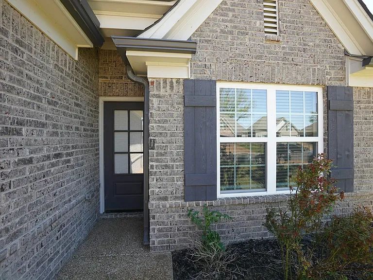 1337 Benjamin Harrison Dr — Photo 5