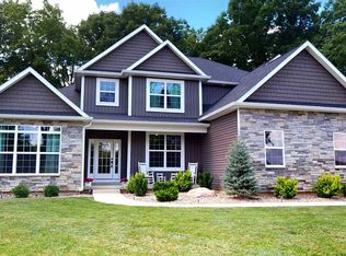 1101 Lambsdowne Ln, West Lafayette, IN 47906
