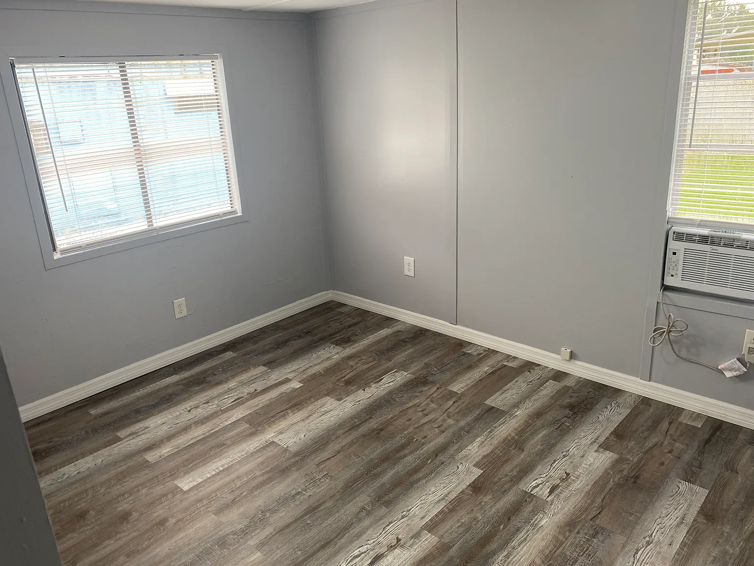 2 bed, $950 — Photo 4