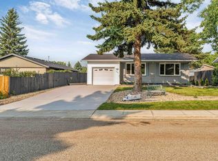 131 Garland Cres, Strathcona County, AB T8A2R1
