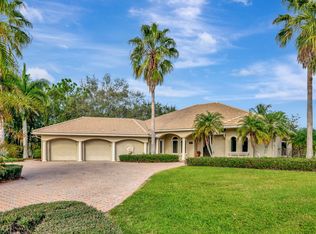 571 SW Sanctuary Dr, Port Saint Lucie, FL 34986