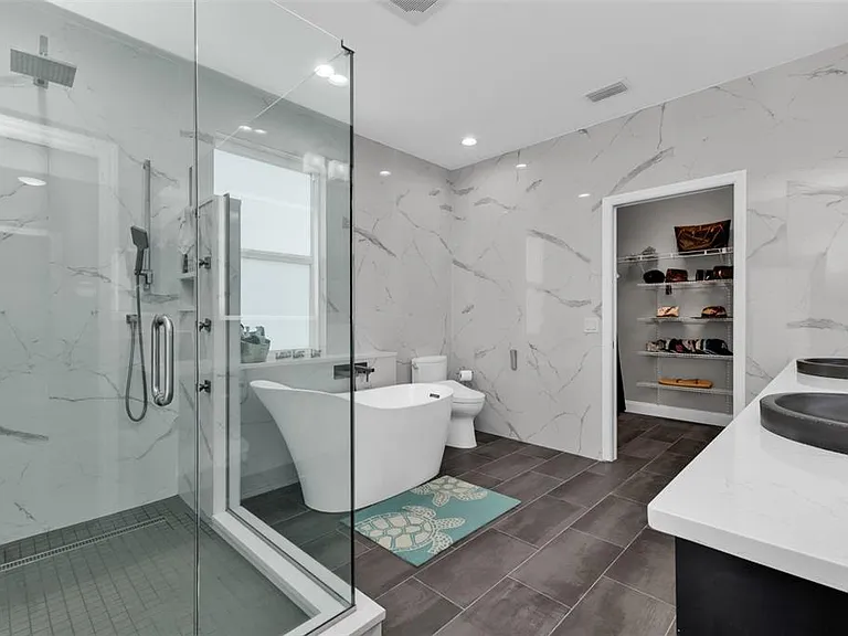 276 Lewis Cir #112 — Photo 38