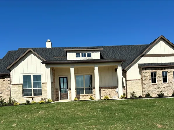 215 Stuart St, Paradise, TX 76073