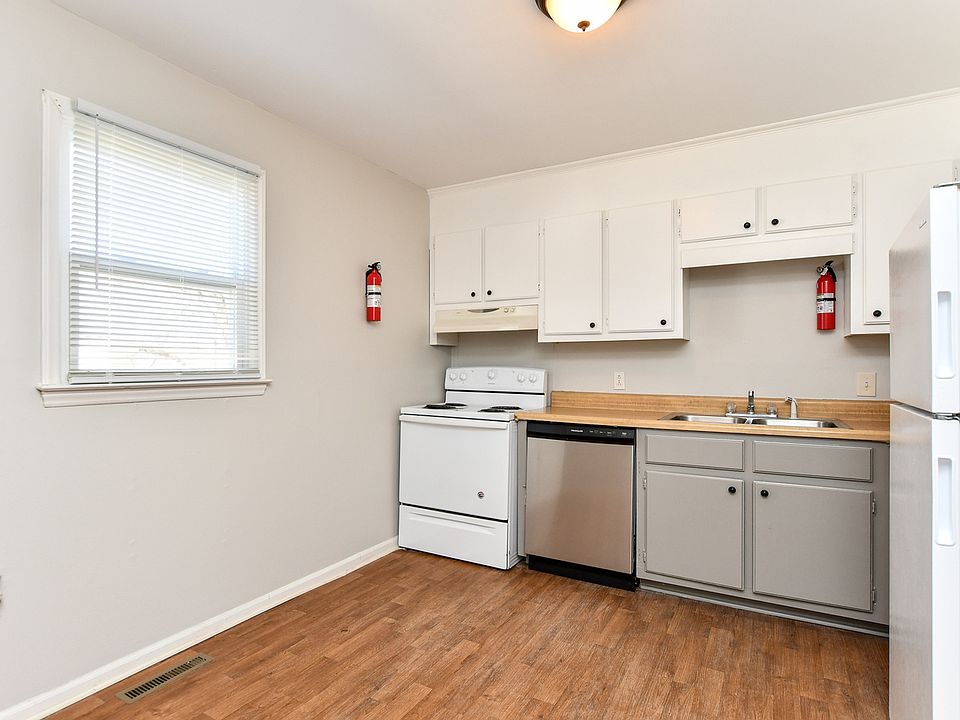 East Terrace 2X1 Standard Kitchen East Terrace 2X1 Standard Kitchen