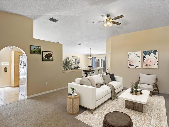 4th image of 15954R Wilkinson Dr