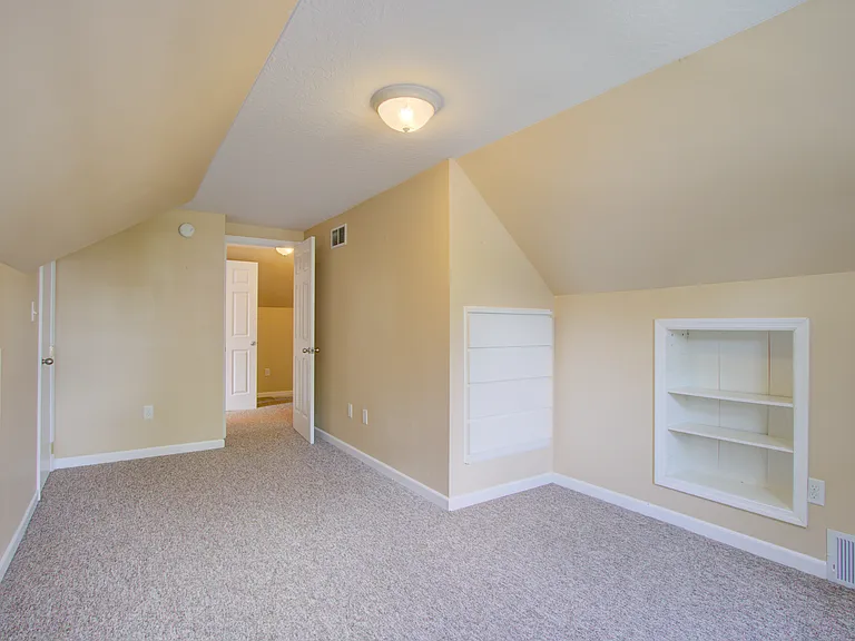 100 W Central Ave — Photo 25