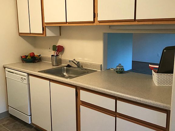 4th image of 18685 SW McClarey Dr APT 39