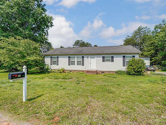 2nd image of 107 Stewart Dr