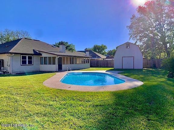 3rd image of 2626 Sharpsburg Ct