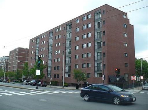 2nd image of 1600 Massachusetts Ave APT 604