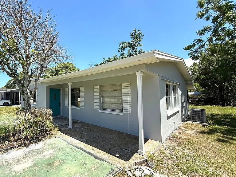 31 S Barbour St — Photo 6
