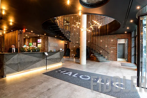 Rented by The KCI Group | media 4