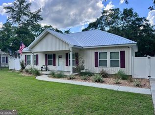 182 Tattnall St, Reidsville, GA 30453