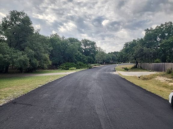 5th image of 8267 Pimlico Ln