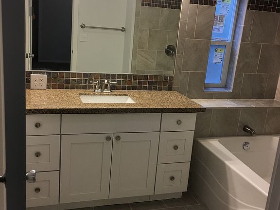 4th image of 809 131st St NW