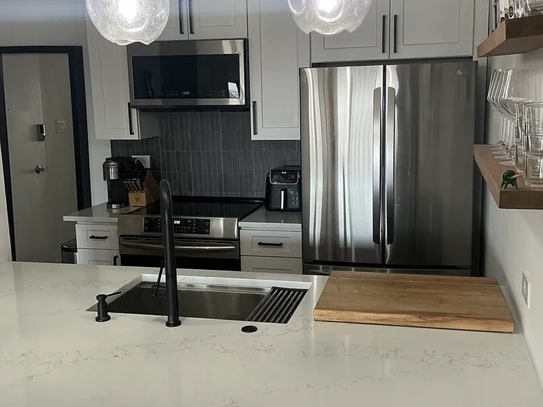 400 S Lafayette St #1202 — Photo 3
