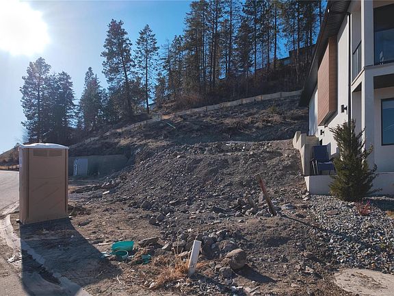 2nd image of 830 Westview Way #1