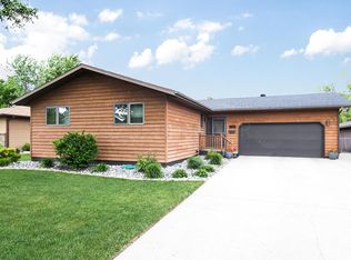 1261 Cimarron Blvd, West Fargo, ND 58078