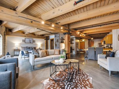 404 Washington Ave N Unit 304, Minneapolis, MN, 55401