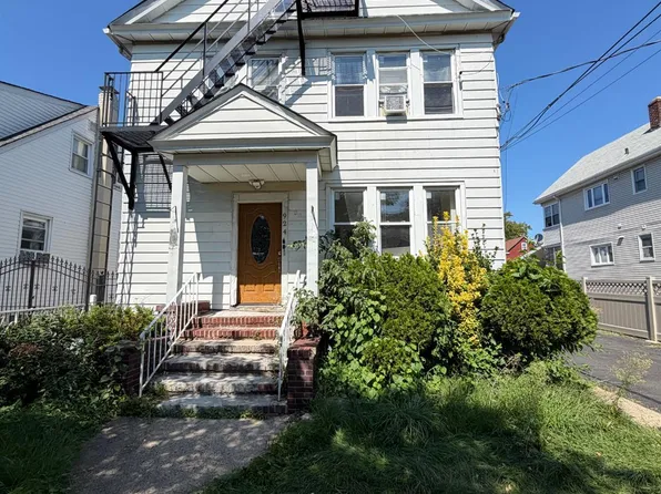 924 Monroe Ave, Elizabeth, NJ 07201