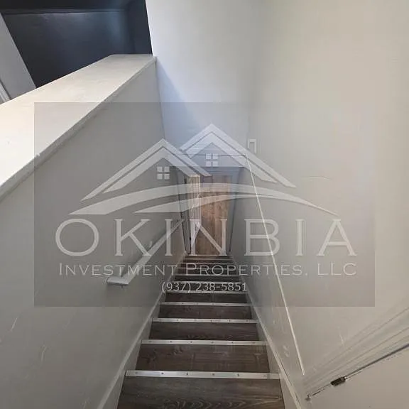 2815 Oxford Ave — Photo 17