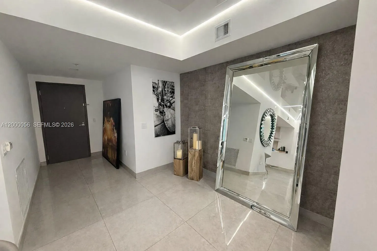 Marina Palms Residences N — Photo 3