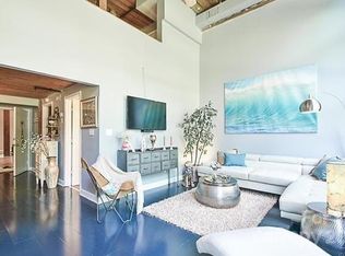 201 S Hoskins Rd APT 128, Charlotte, NC